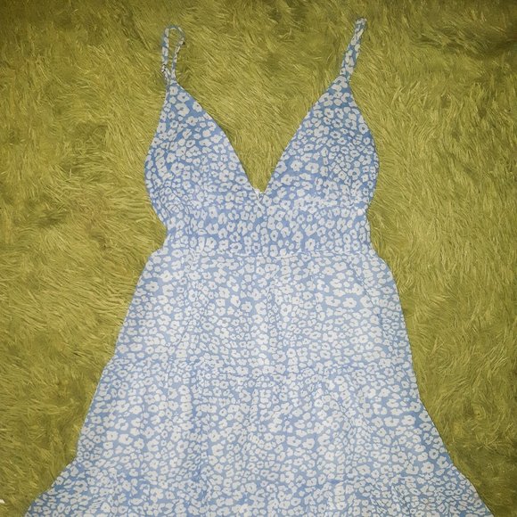 Light Blue Shein Summer Dress - Picture 1 of 2